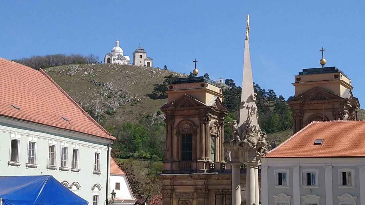 Ubytovani Na Spaciru Mikulov Exterior photo